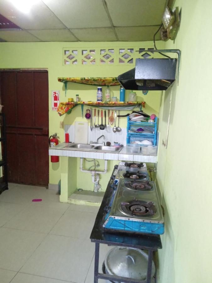 Hostal Brisas Calobrenas ภายนอก รูปภาพ